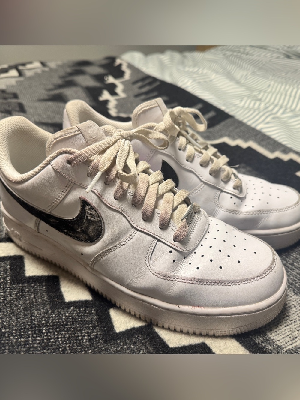 Nike Air Force Ones White - Painted project